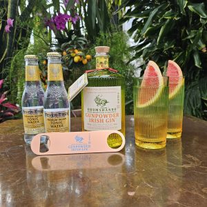 Brazilian Pineapple Summer Carnival Hamper